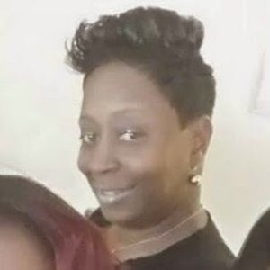 Meet your Posher, Edna